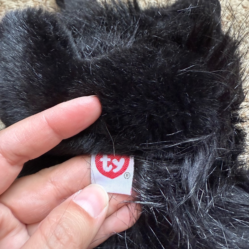 Vintage TY Onyx Black Cat Plush Persian Realistic Stuffed Animal - Picture 3 of 10